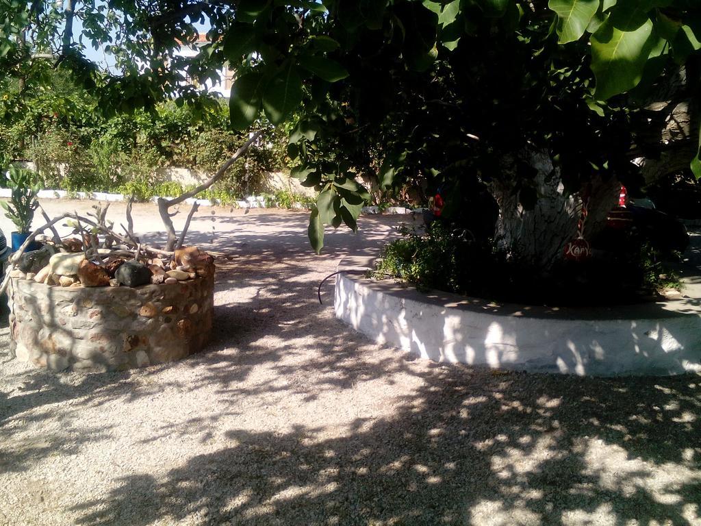 Guesthouse Karidia Σκάλα Ερεσού Εξωτερικό φωτογραφία